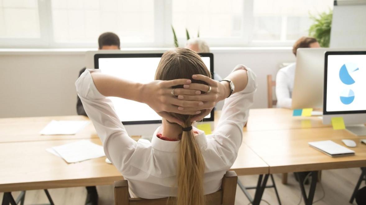 Lernmaterialien und Arbeitsumgebung für Geschäftskommunikation